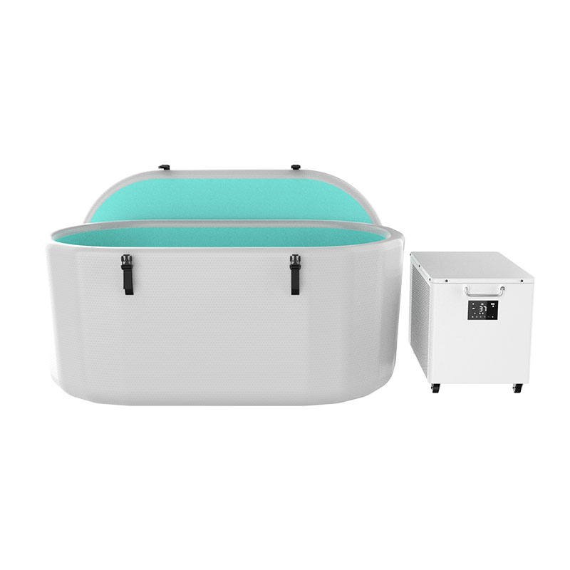 Суық терапияға арналған үлкен мұзды ваннаға арналған бассейн