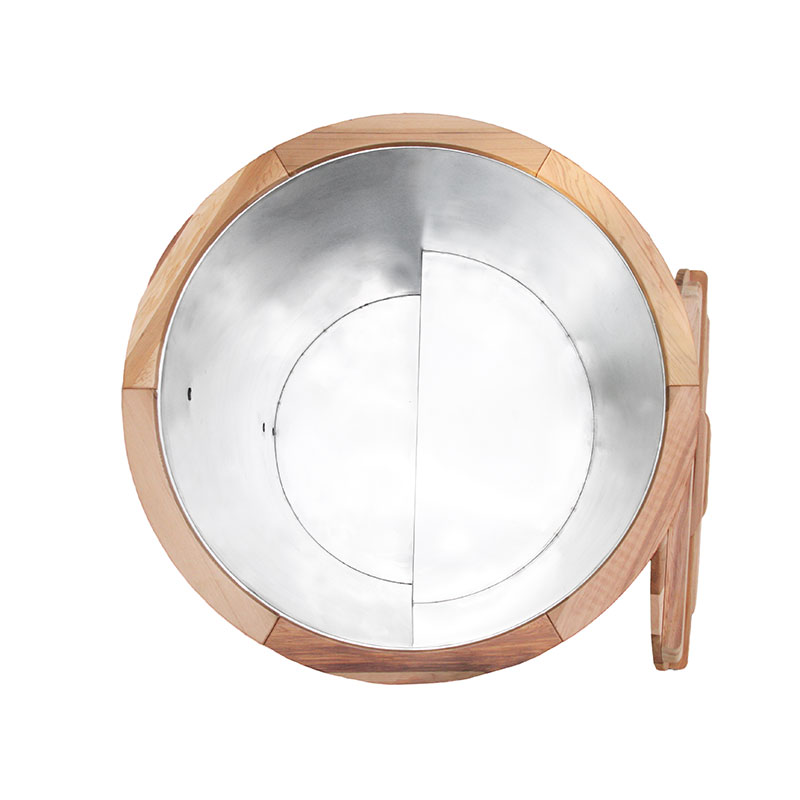 Ағаш суық түстің